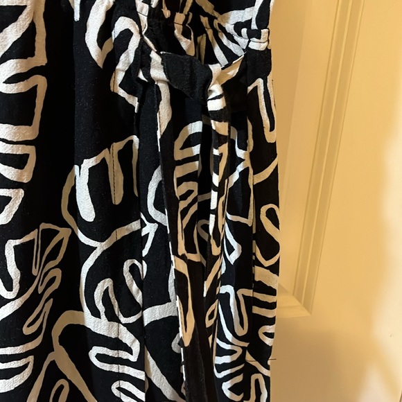 Farm romper with pockets and front skirt Size L - Picture 4 of 11